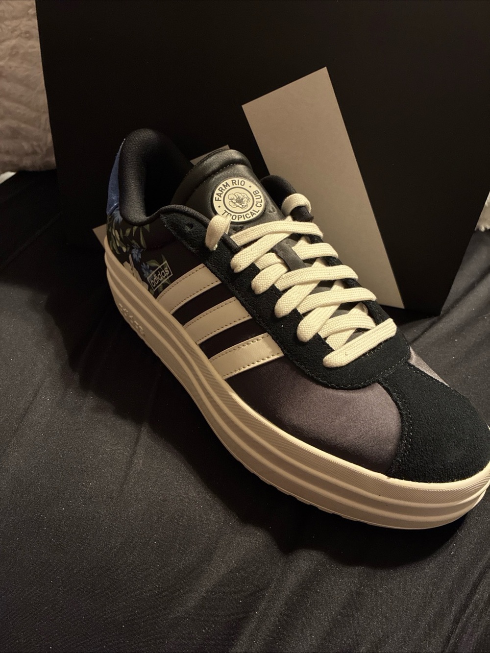 Adidas ladies Val court bold platform sneaker size 10